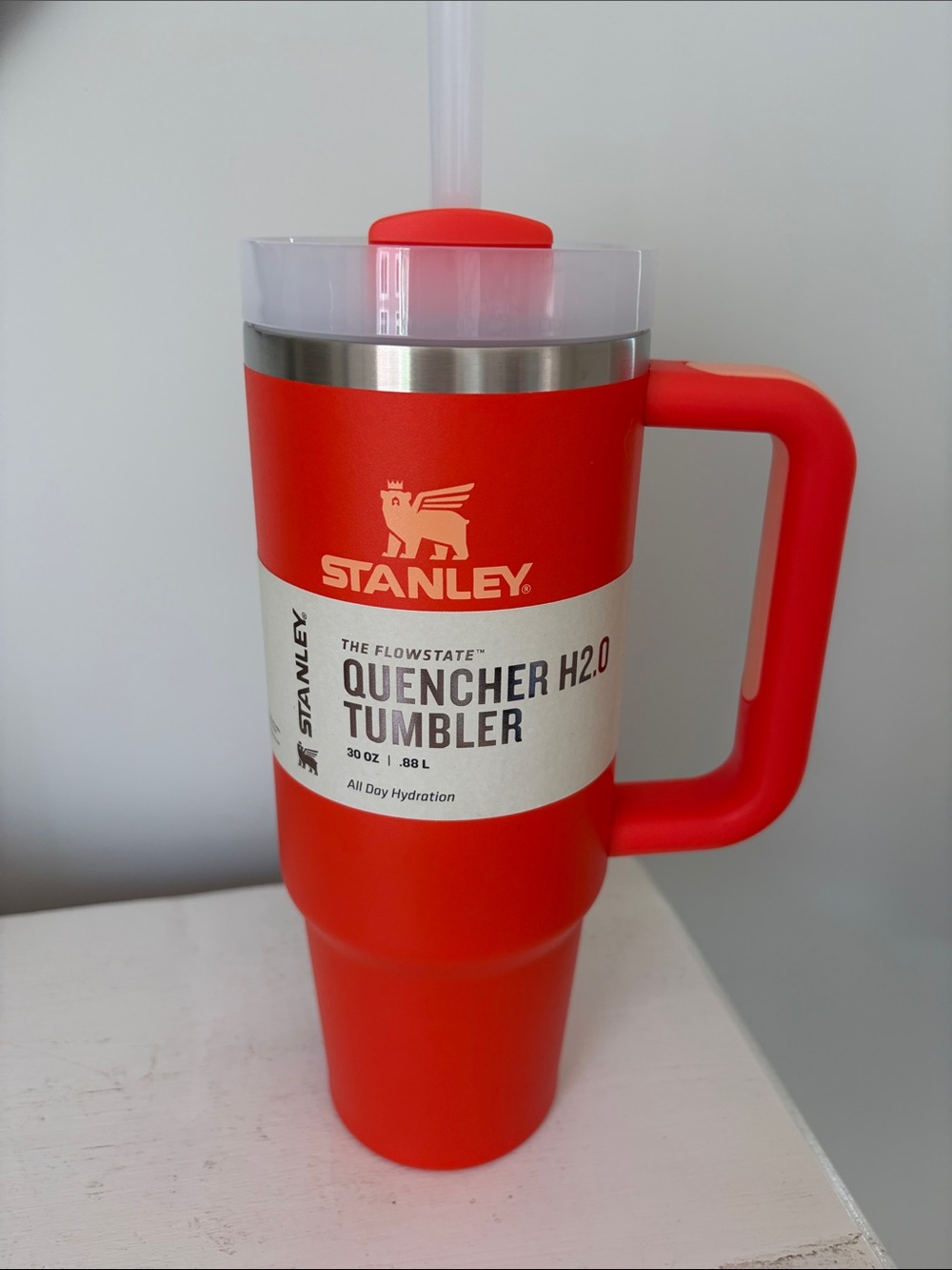 Stanley Quencher H2.0 FlowState Tumbler - Bright Orange